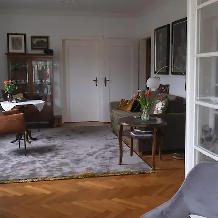 Carle - Wohnen In *